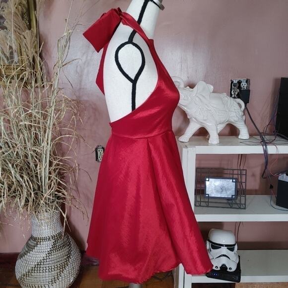 Blue Blush Halter Bow Dress Size Small S Holiday Fancy Sexy Red Open Back Fancy - Picture 2 of 6